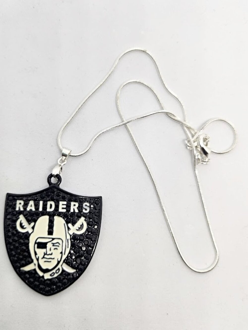 New rhinestone Las Vegas Raiders necklace